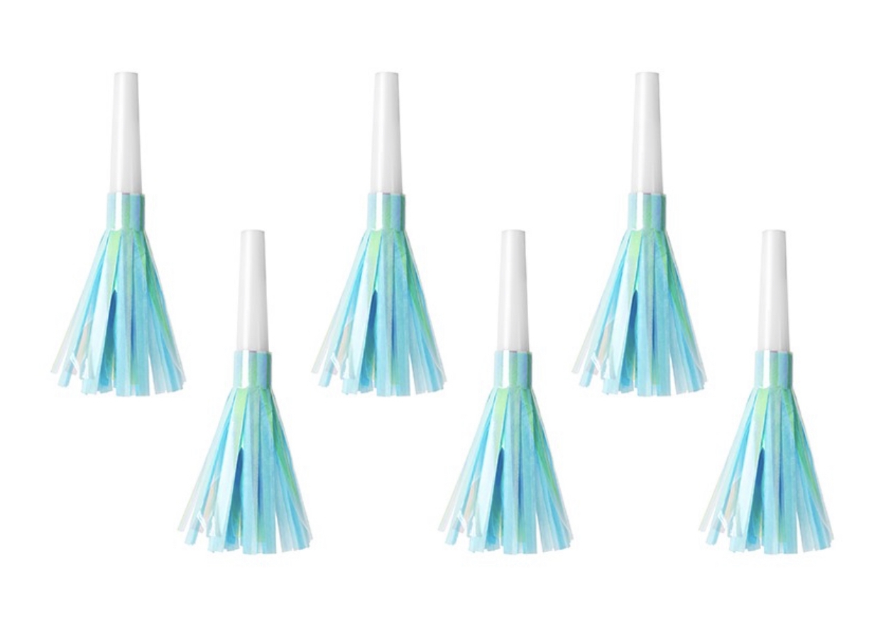 F&oacute;liov&eacute; tr&uacute;bky slabo-modr&eacute;